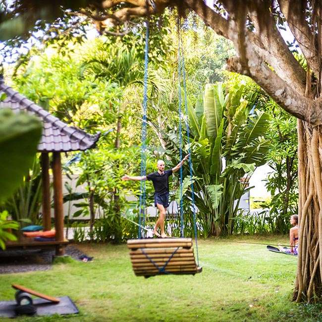 thebaliboardinghouse garden